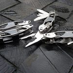 ΠΟΛΥΕΡΓΑΛΕΙΟ INOX ΜΕ ΜΠΡΕΛΟΚ 75 x 35 mm
